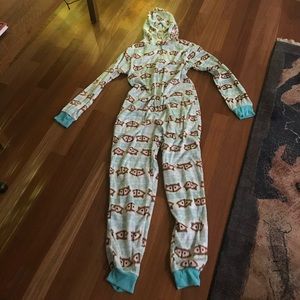 Soft owl onesie